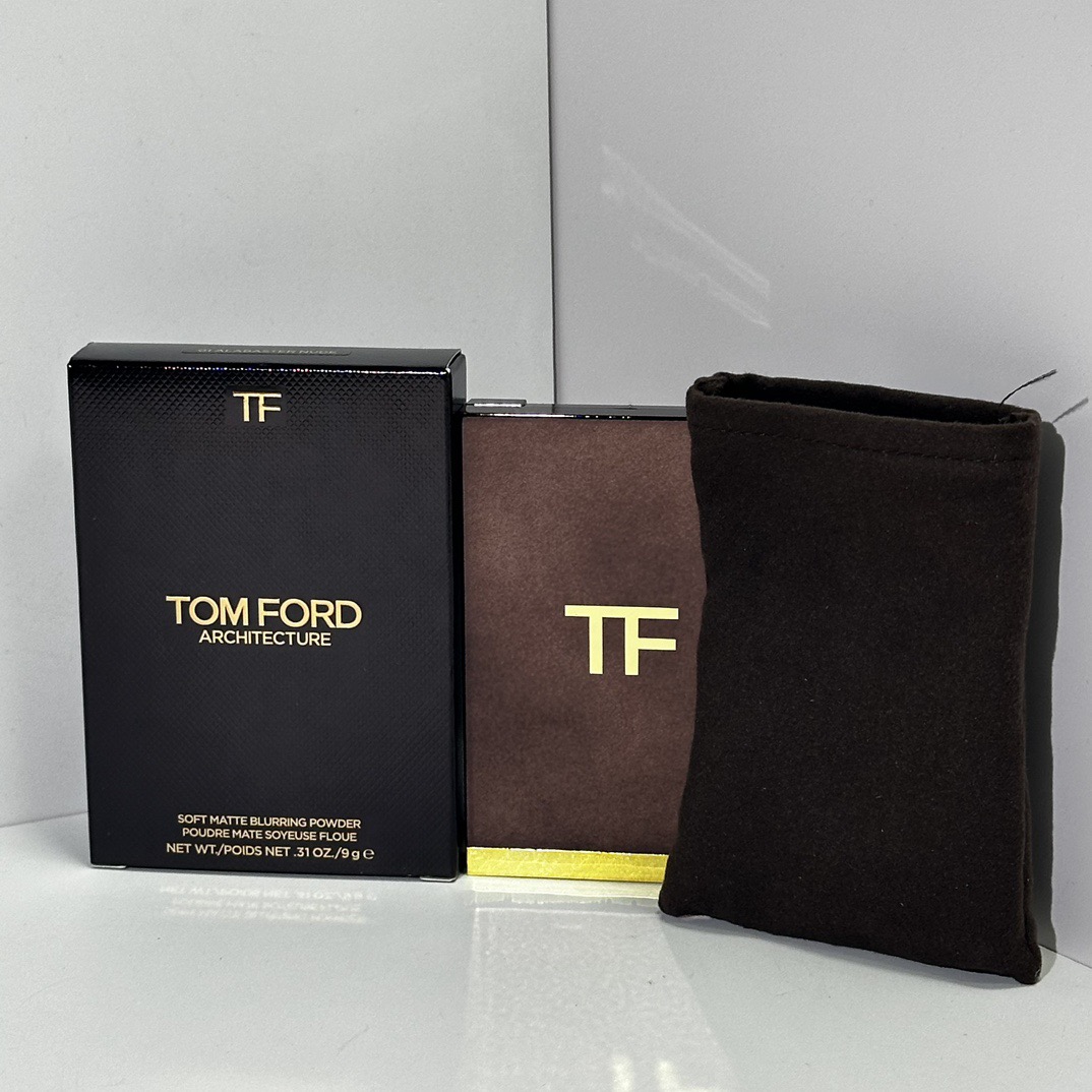 New TOM FORD Architecture Soft Matte Blurring Powder 9g